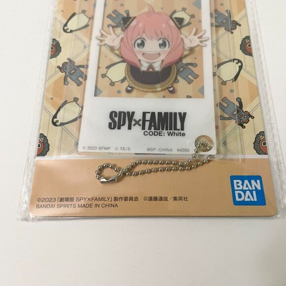 Spy x Family Ichiban Kuji Code White Acrylic Keychain Card Charm Anya Damian - Picture 7 of 13